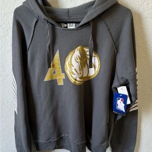 Women’s Small NEW ERA Dallas Mavericks Mavs City Connect Hoodie Sweatshirt NWT